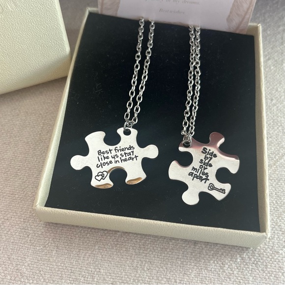 Silver Best Friend Puzzle Piece Necklaces - NWOT - 2 Piece Set - Picture 8 of 12
